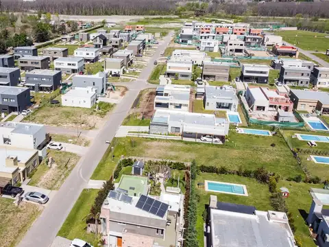 Terreno en Venta de 310,0 m2