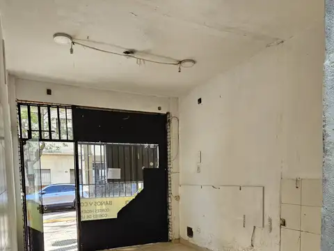 Local en Alquiler Via Púb.