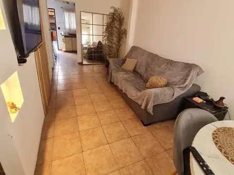 Depto Tipo Casa en Venta de 3 ambientes