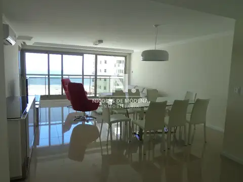 Departamento 4 ambientes con 3 baños