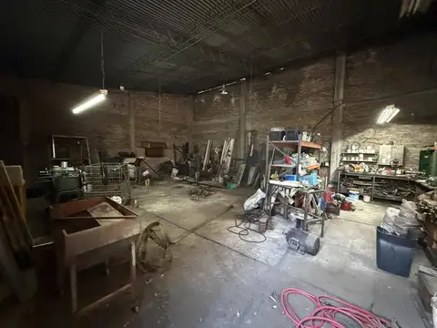 Galpon en Alquiler 50  mts Fondo