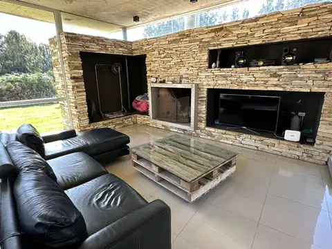 Casa Venta Haras del Sur - 4 ambientes - Piscina