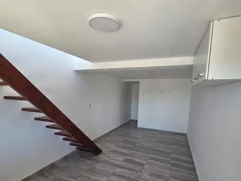 Depto Tipo Casa en Venta de Monoambiente