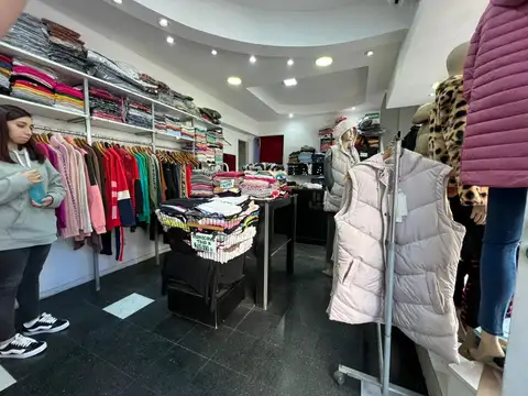 Local en Alquiler Via Púb.