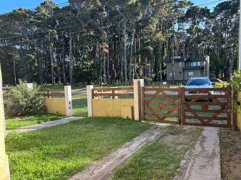 Casa en Venta en La Lucila Del Mar, USD 100.000