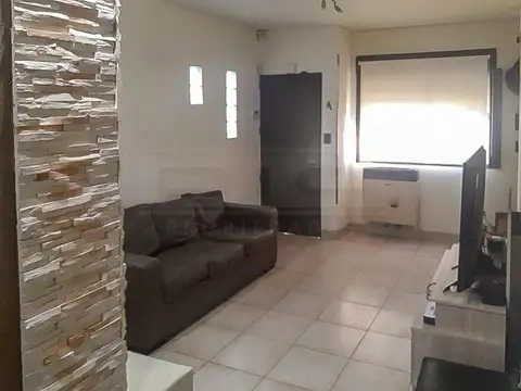 Cajaraville al 3200 entre Chiclana y Directorio