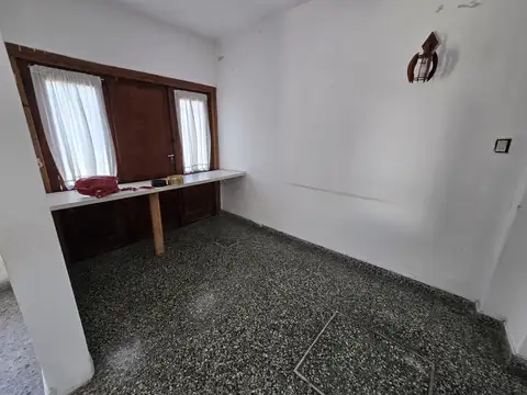 Casa en Alquiler en Lanus Oeste, $ 620.000