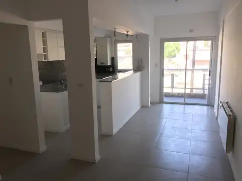 DEPTO 2 AMB. LARTIGAU Y MITRE WILDE