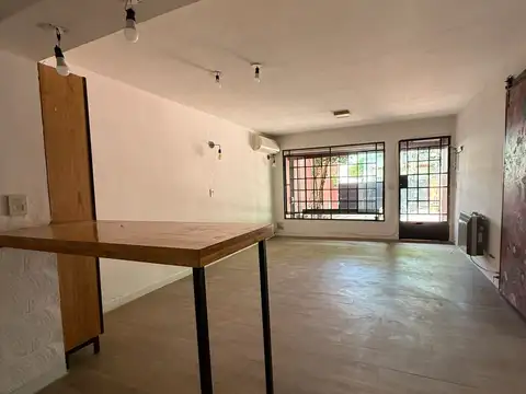 Casa en Alquiler en Florida Belgrano/Oeste, $ 1.200.000