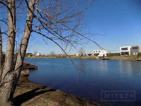 Lote en venta a la laguna - San Rafael Villanueva