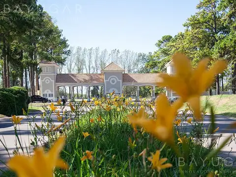 Lote en Venta en Pinares Country Club - Capilla del Señor