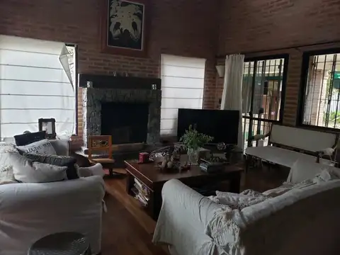 Casa en Venta en Muñiz, USD 315.000