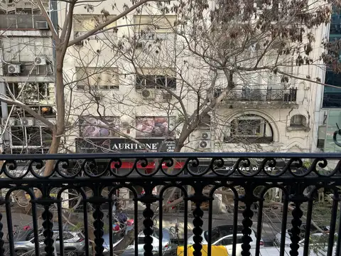 Local en Venta Via Púb.