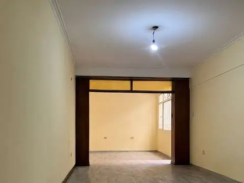 9 De Julio 1200, Piso 00