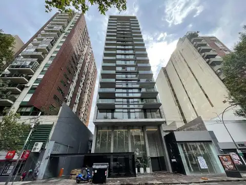 VENTA COCHERA AV CORRIENTES 3800 ALMAGRO