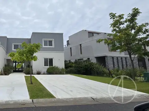 Casa en venta en Virazón Nordelta