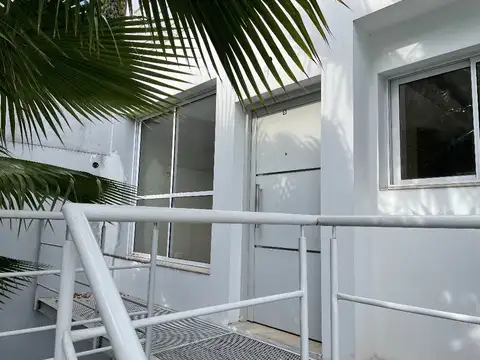 Depto Tipo Casa en Venta de 1 dormitorio