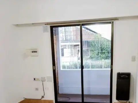 Depto Tipo Casa en Alquiler en Barrio Hipico, $ 745.000