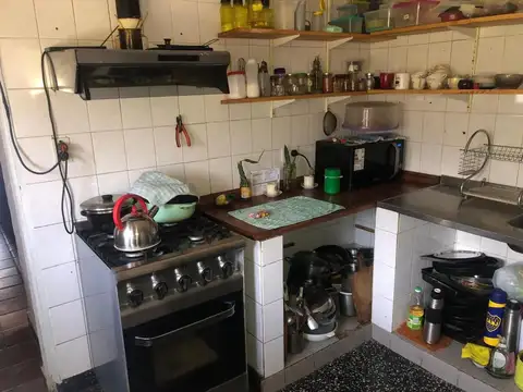 Casa en Venta con 4 cocheras