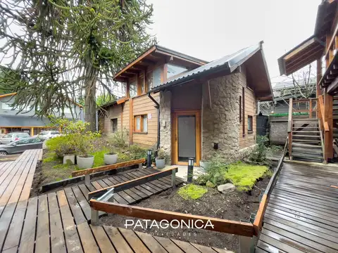 VENTA DEPARTAMENTO 3 AMBIENTES, EQUIPADO, CENTRO, VILLA LA ANGOSTURA