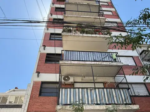 Alquiler Departamento 3 amb  al frente muy luminoso c/ balcón aterrazado  Villa Crespo / excelente ubicación