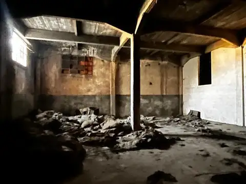 Galpón en  Piñeyro -  Conesa 1800