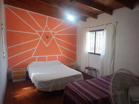 Casa 5 ambientes con 2 baños