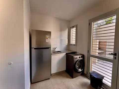 Duplex en ALQUILER  de 2 dormitorios  en 509 y 18 - Gonnet