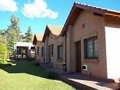 COMPLEJO VACACIONAL DE 3 UNIDADES AMOBLADAS