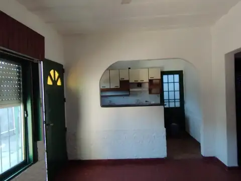 Depto Tipo Casa en Venta en Jose Leon Suarez, USD 55.000