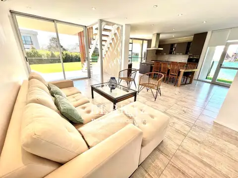 Casa venta 5 ambientes en Haras Santa María El Atardecer Escobar lote de 961,30 m2