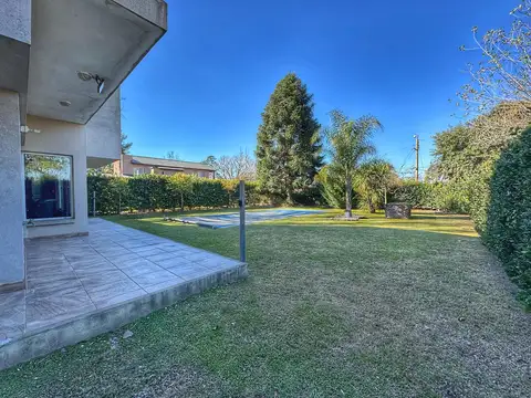 Casa en Venta en Roldan, USD 210.000