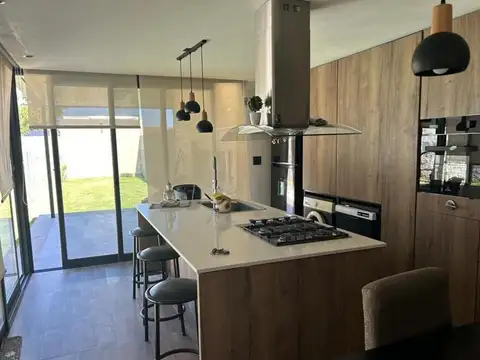 Casa en venta barrio Constitucion