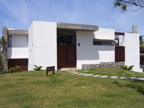 Casa en Alquiler Temporal en El Chorro, USD 15.500