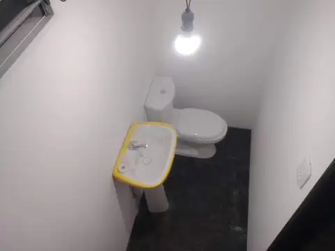 Galpon en Venta 19  mts Fondo