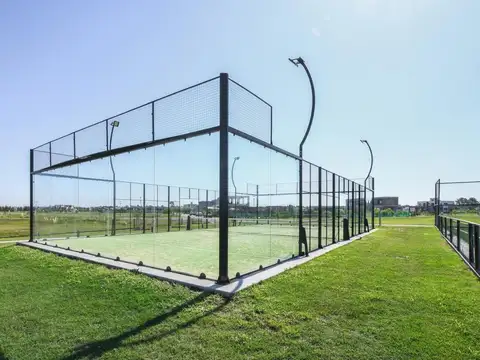 av arturo illia  al 300