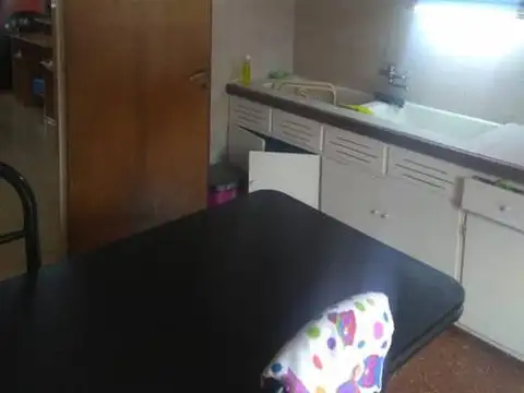 EXCELENTE DUPLEX  EN EL BARRIO MERCEDES BENZ