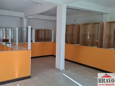 Local en Alquiler en Villa Gesell, $ 1.100.000