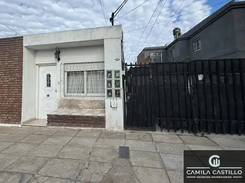 PH en venta c/ cochera en Morón