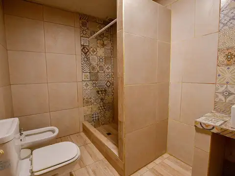 Casa 4 ambientes con 1 baño