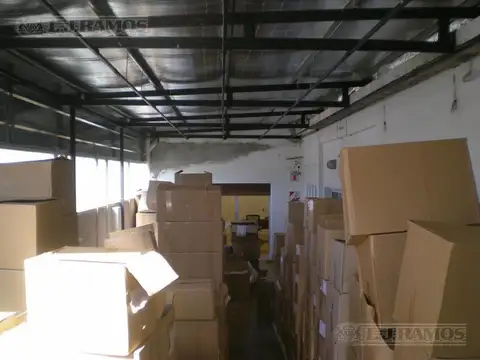 Galpon en Venta en Munro, USD 1.200.000