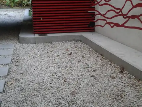 VENTA DE COCHERA DESCUBIERTA EN SAN ISIDRO