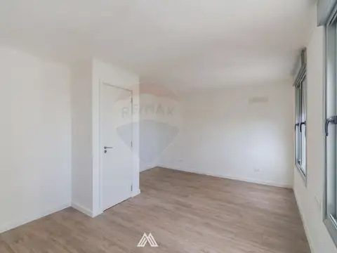 ALQUILER APTO 1Dormitor y medio balcon TRES CRUCES