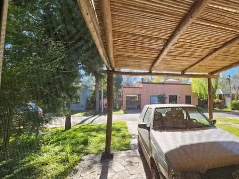 Casa 7 ambientes con 3 baños