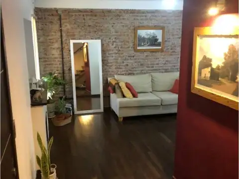 Casa en Venta en Castelar, USD 177.000