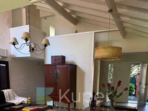 Casa en Venta en La Horqueta, USD 750.000