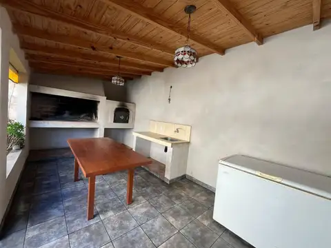 Depto Tipo Casa en Venta de 4 dormitorios