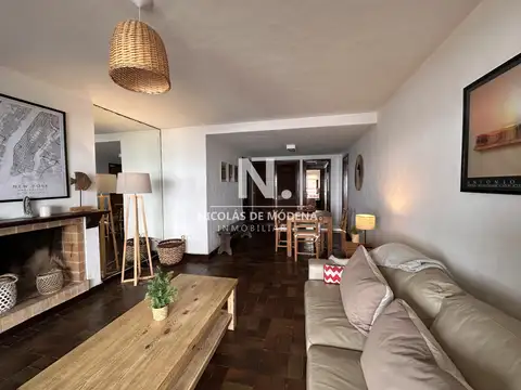 En venta apartamento de 2 dormitorios en Peninsula, Punta del Este