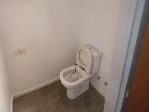 Oficina en Alquiler 40 años