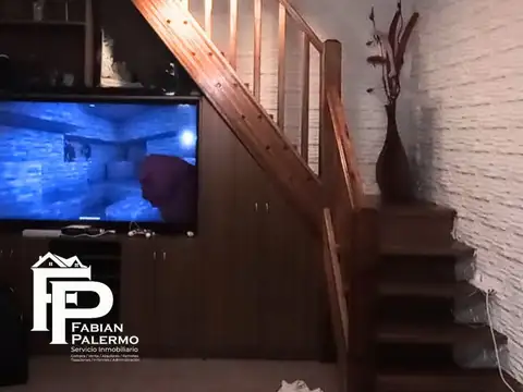 Casa en Venta con 3 cocheras